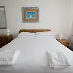 Spanish Cove Homes Sleeps 5 By Trident Homes