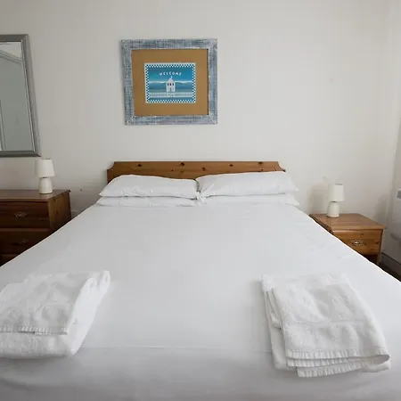 Spanish Cove Homes Sleeps 5 By Trident Homes